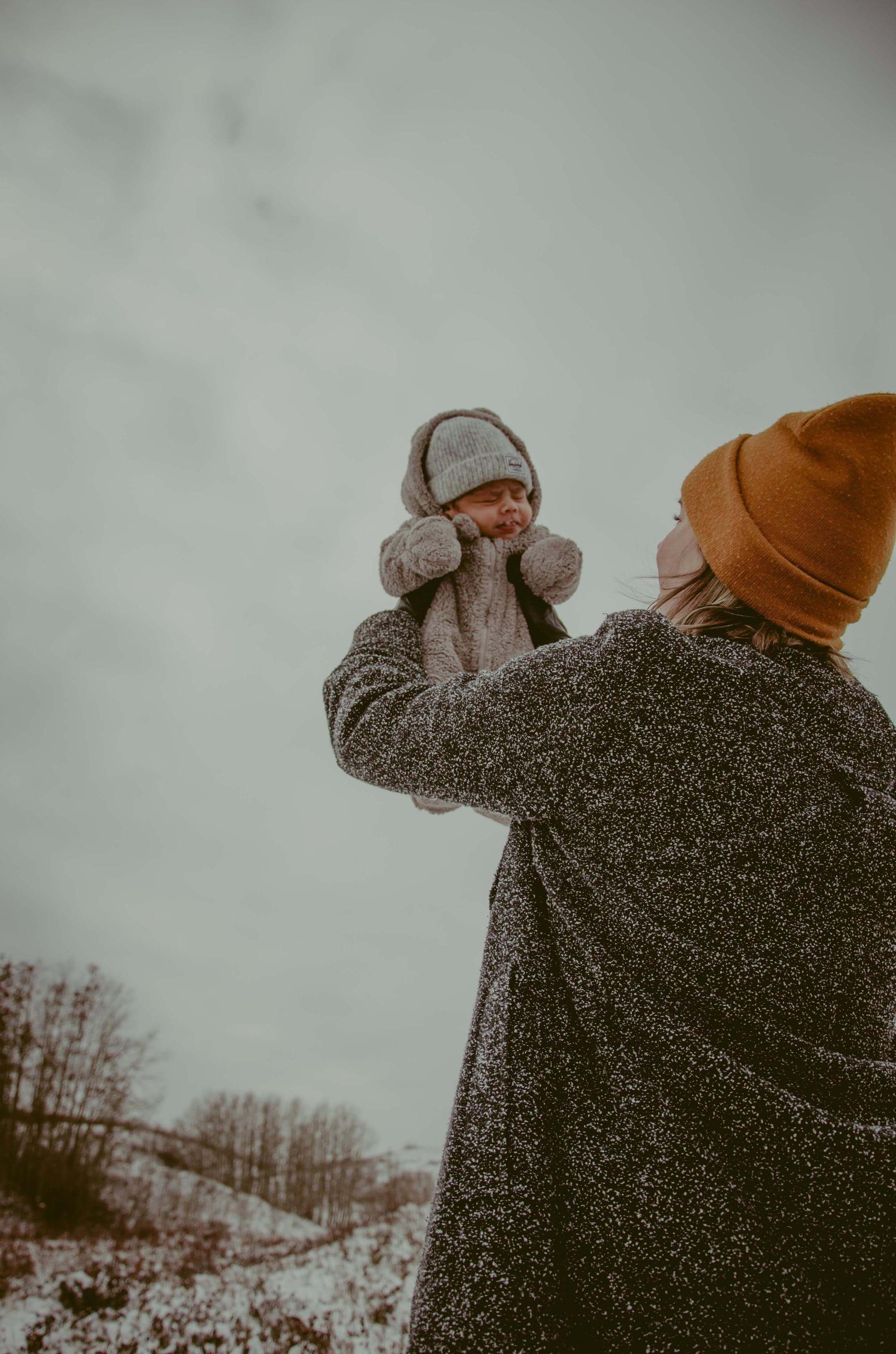 Marvellous Maternity session on a cold and Frosty Sunday. — Calgary Newborn  Photographer